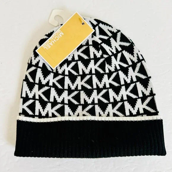 Michael Kors | Accessories | Michael Kors Mk Signature Logo  display picture 3